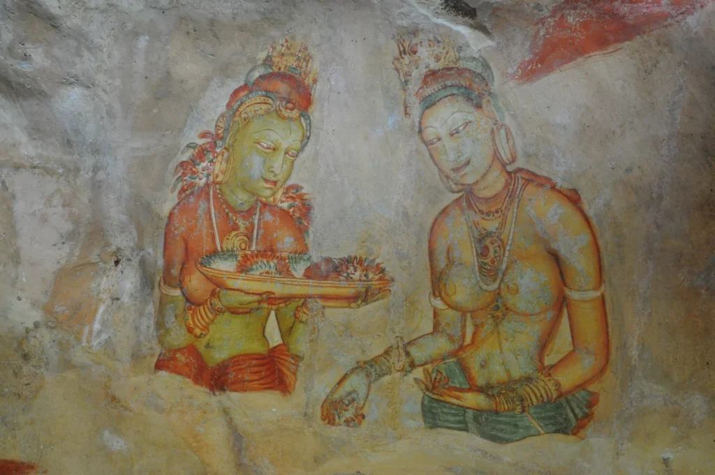 Frescoes_at_Sigiriya_SriLanka_3
